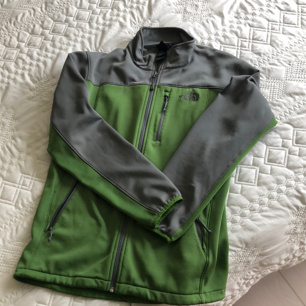 Mens North Face jacket